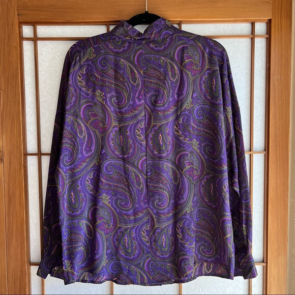 Linda Allard for Ellen Tracy 90’s Silk Paisley Button Front Shirt. - Picture 2 of 9